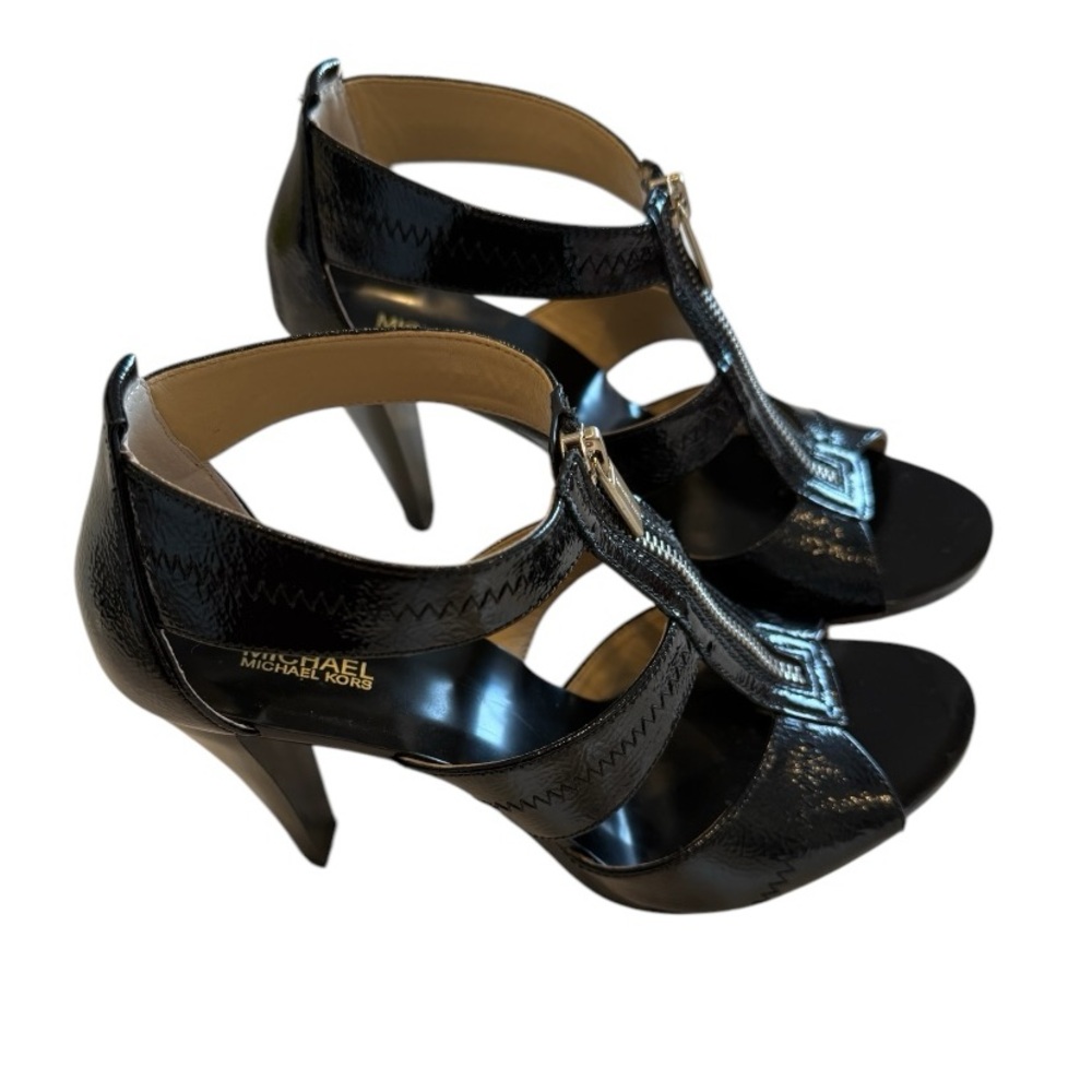 Michael Kors Black Heels with Gold Zipper Size 9 Women’s